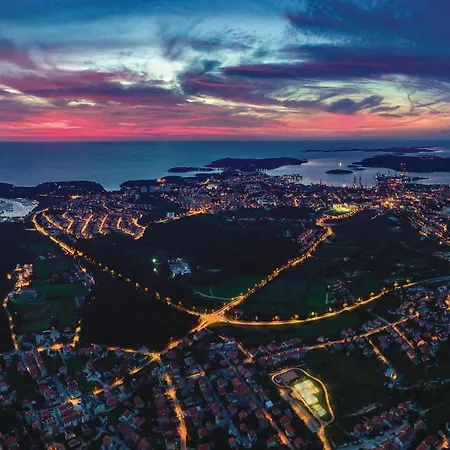 Stunning In בית נופש *