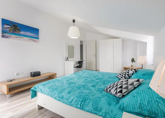 Holiday home Stunning In