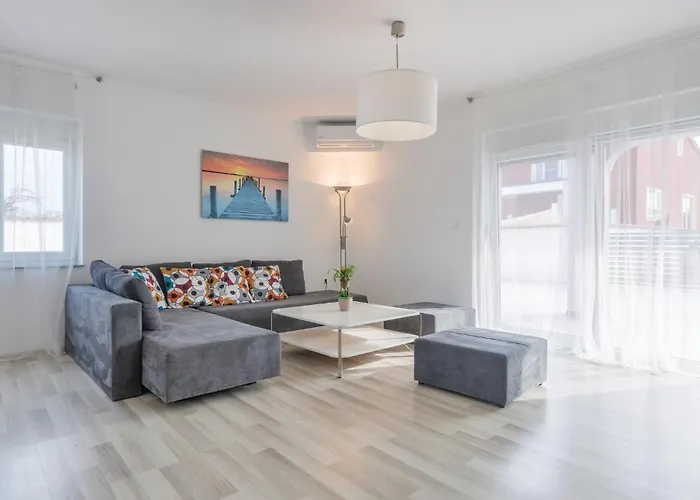 Holiday home Stunning In Pula