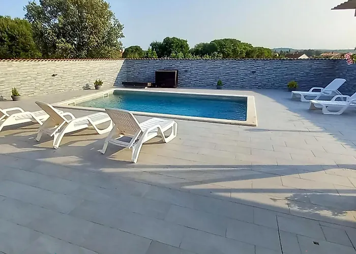 Holiday home Stunning In *