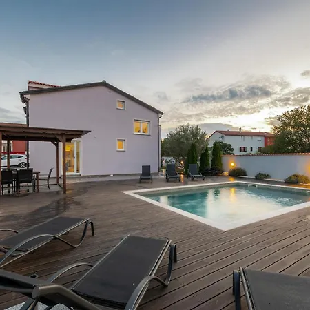 In With Outdoor Swimming Pool